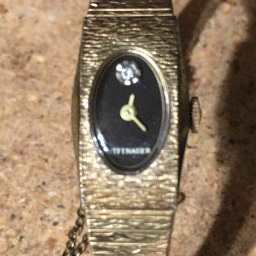WOMEN'S WITTNAUER 10K GRP 1/40 WRISTWATCH ENGRAVED ILLINOIS BELL